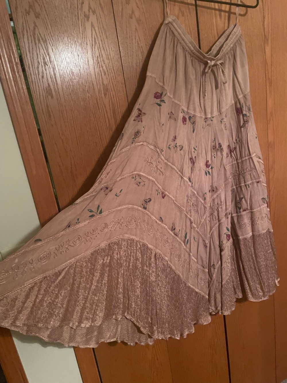 Boho Floral Embroidered Taupe Maxi Skirt—NWOT